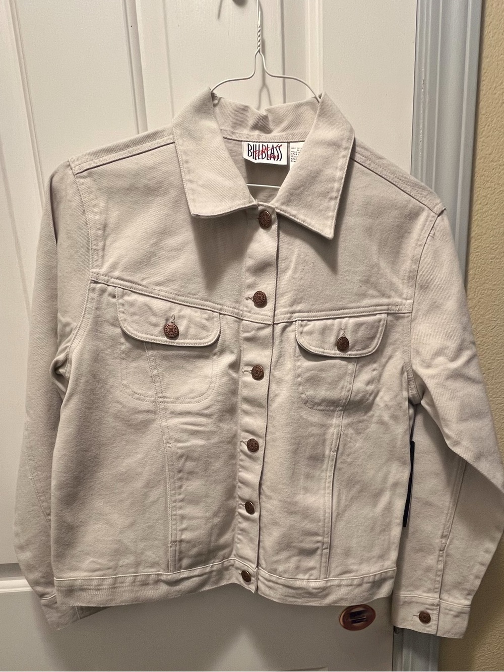 bill blass Cream Denim Jacket with Contrast Buttons